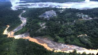 Se impulsar&aacute;n cambios en estrategia contra la miner&iacute;a ilegal