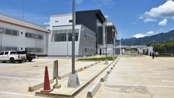 TARAPOTO: nuevo y moderno hospital comenzar&aacute; a operar en marzo de 2017