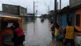 Fen&oacute;menos naturales en diversas regiones dejan 739 damnificados