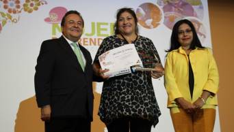 Sierra y Selva Exportadora lanza hoy Premio Mujer Emprendedora 2017