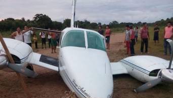 Avioneta sufre incidente al momento de aterrizar en Loreto