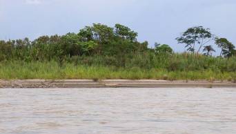 R&iacute;o Napo incrementa ligeramente su nivel y sigue en alerta naranja