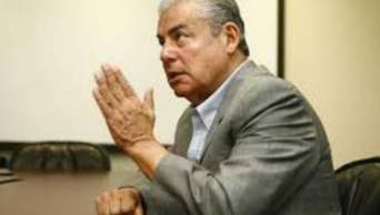 Cuestionan a congresista Villanueva por presuntos v&iacute;nculos con Odebrecht