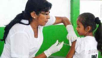 Vacunar&aacute;n contra el virus del papiloma humano en colegios de la regi&oacute;n San Mart&iacute;n