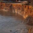 Lluvias intensas causan colapso de siete casas y 1 puente en Loreto - 