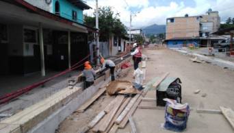 Sunafil halla a trabajadores expuestos a ca&iacute;das y cortes en San Mart&iacute;n