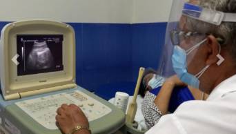 EsSalud implementa servicio diferenciado para gestantes con factores de riesgo en Tarapoto